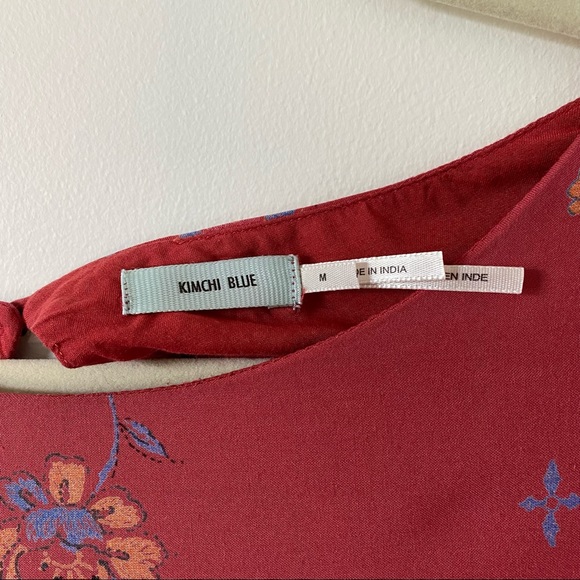 Urban Outfitters | Flowy Floral Dress - Picture 3 of 6